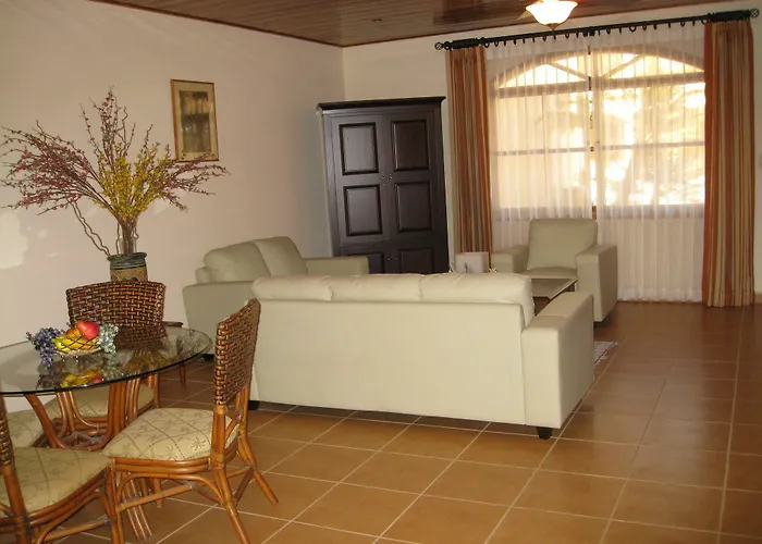 Del Sol Hotel 4*